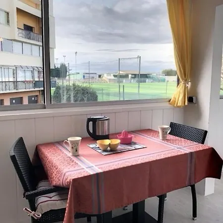 Proche Du Stade De Foot - Etoile - Fr-1-503-84 Balaruc-les-Bains